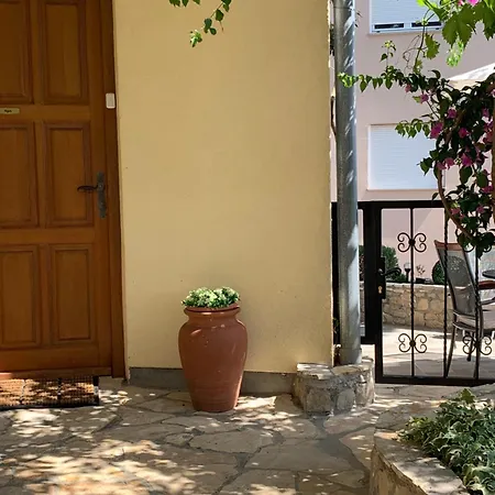 Mirjana Rab Town