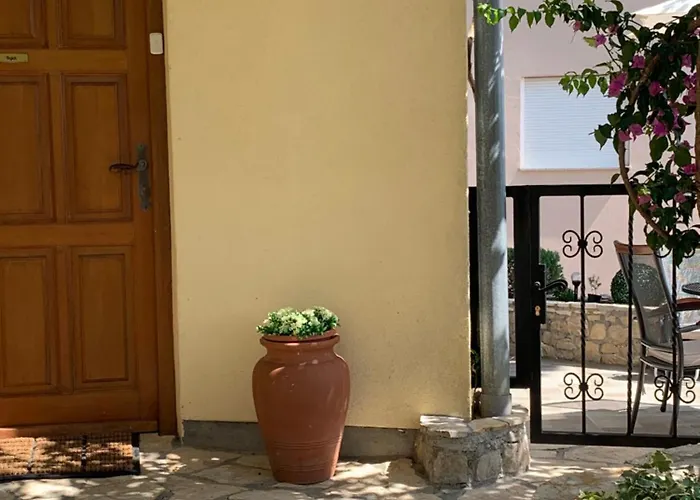 Mirjana Rab Town